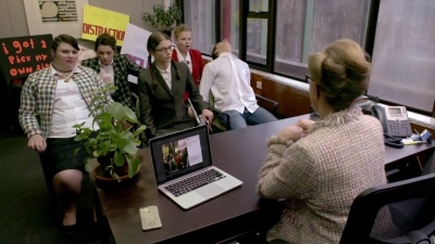 Lucy_Lewis_Cant_Lose_S02E03_mp44733.jpg