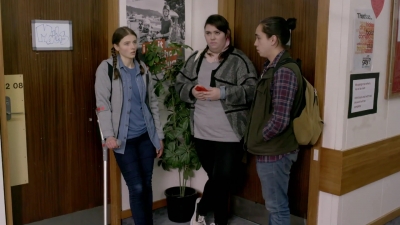 Lucy_Lewis_Cant_Lose_S02E04_mp45033.jpg