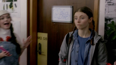 Lucy_Lewis_Cant_Lose_S02E04_mp45055.jpg