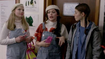 Lucy_Lewis_Cant_Lose_S02E04_mp45057.jpg