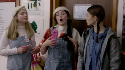 Lucy_Lewis_Cant_Lose_S02E04_mp45059.jpg