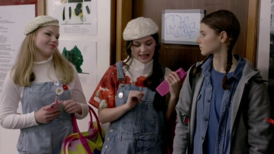 Lucy_Lewis_Cant_Lose_S02E04_mp45064.jpg
