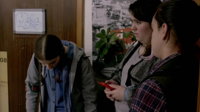 Lucy_Lewis_Cant_Lose_S02E04_mp45073.jpg