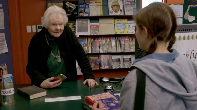 Lucy_Lewis_Cant_Lose_S02E04_mp45106.jpg