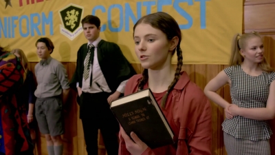 Lucy_Lewis_Cant_Lose_S02E05_mp45592.jpg