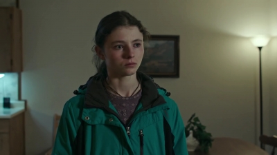 LEAVE_NO_TRACE_Featurette_mp41872.jpg