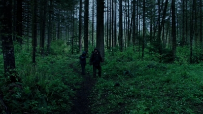 LEAVE_NO_TRACE_Featurette_mp41966.jpg