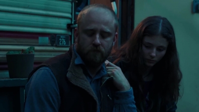 LEAVE_NO_TRACE_Featurette_mp41969.jpg