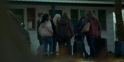 Lost_Girls_mp47634.jpg