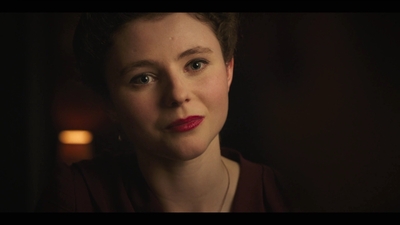 Life_After_Life_S01E01_mkv0040.jpg