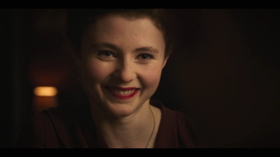 Life_After_Life_S01E01_mkv0046.jpg