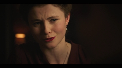 Life_After_Life_S01E01_mkv0050.jpg