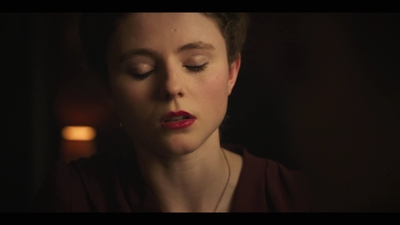 Life_After_Life_S01E01_mkv0068.jpg