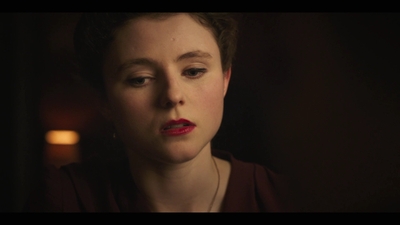 Life_After_Life_S01E01_mkv0074.jpg