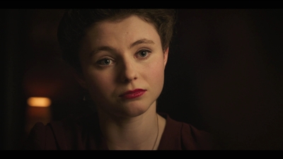 Life_After_Life_S01E01_mkv0119.jpg