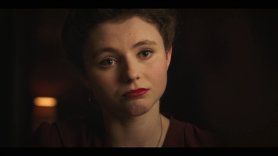 Life_After_Life_S01E01_mkv0121.jpg