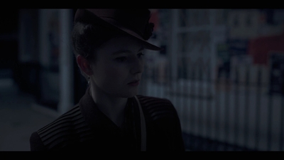 Life_After_Life_S01E01_mkv3054.jpg