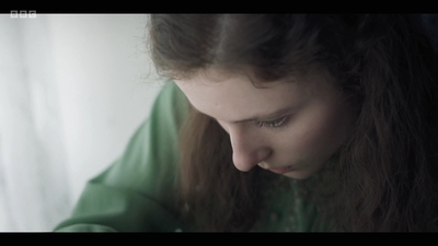 Life_After_Life_S01E02_mkv4556.jpg