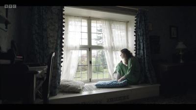 Life_After_Life_S01E02_mkv4568.jpg