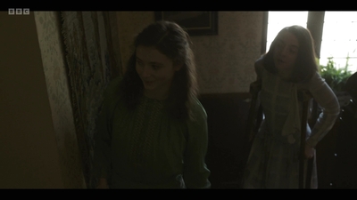 Life_After_Life_S01E02_mkv4663.jpg