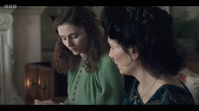 Life_After_Life_S01E02_mkv4736.jpg