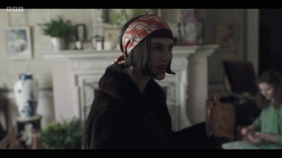 Life_After_Life_S01E02_mkv4743.jpg