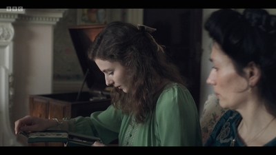 Life_After_Life_S01E02_mkv4751.jpg