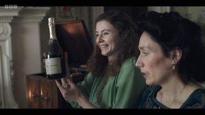 Life_After_Life_S01E02_mkv4765.jpg