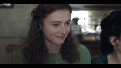Life_After_Life_S01E02_mkv4793.jpg