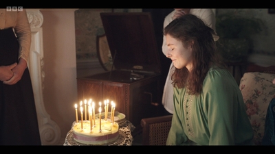 Life_After_Life_S01E02_mkv4807.jpg