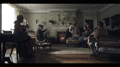 Life_After_Life_S01E02_mkv4816.jpg