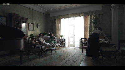 Life_After_Life_S01E02_mkv4868.jpg