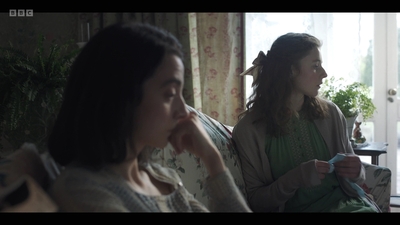 Life_After_Life_S01E02_mkv4874.jpg