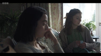Life_After_Life_S01E02_mkv4875.jpg