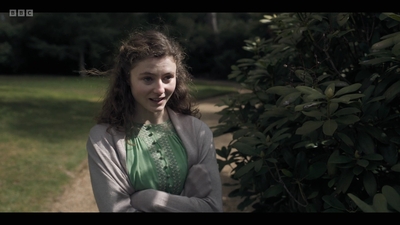 Life_After_Life_S01E02_mkv4935.jpg