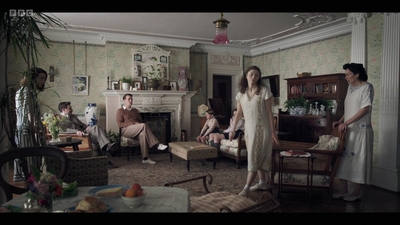 Life_After_Life_S01E02_mkv5042.jpg