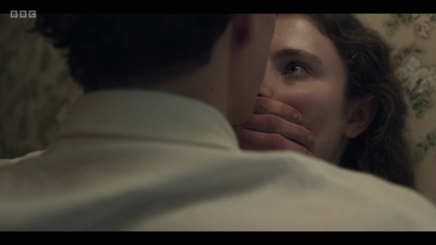Life_After_Life_S01E02_mkv5089.jpg