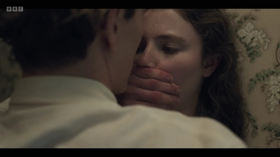 Life_After_Life_S01E02_mkv5092.jpg