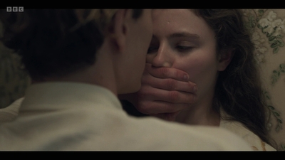 Life_After_Life_S01E02_mkv5093.jpg