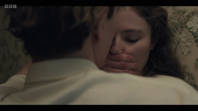 Life_After_Life_S01E02_mkv5094.jpg