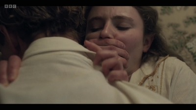 Life_After_Life_S01E02_mkv5110.jpg