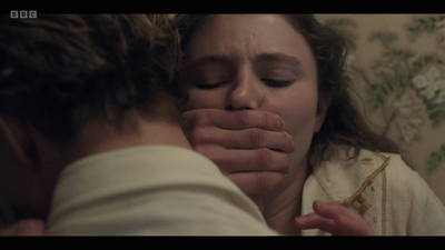 Life_After_Life_S01E02_mkv5112.jpg