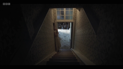 Life_After_Life_S01E02_mkv5159.jpg