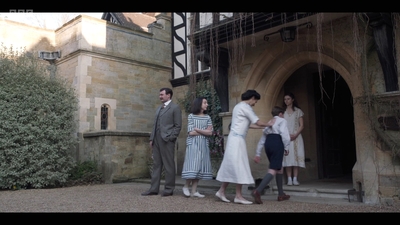 Life_After_Life_S01E02_mkv5186.jpg