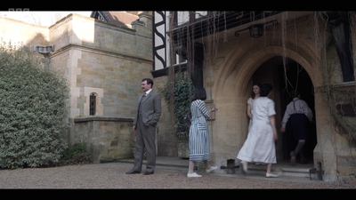 Life_After_Life_S01E02_mkv5187.jpg