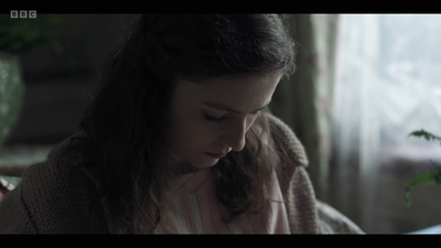 Life_After_Life_S01E02_mkv5216.jpg