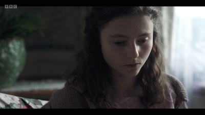 Life_After_Life_S01E02_mkv5241.jpg