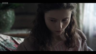 Life_After_Life_S01E02_mkv5249.jpg