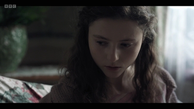Life_After_Life_S01E02_mkv5259.jpg