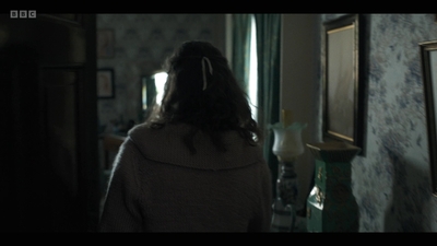 Life_After_Life_S01E02_mkv5261.jpg